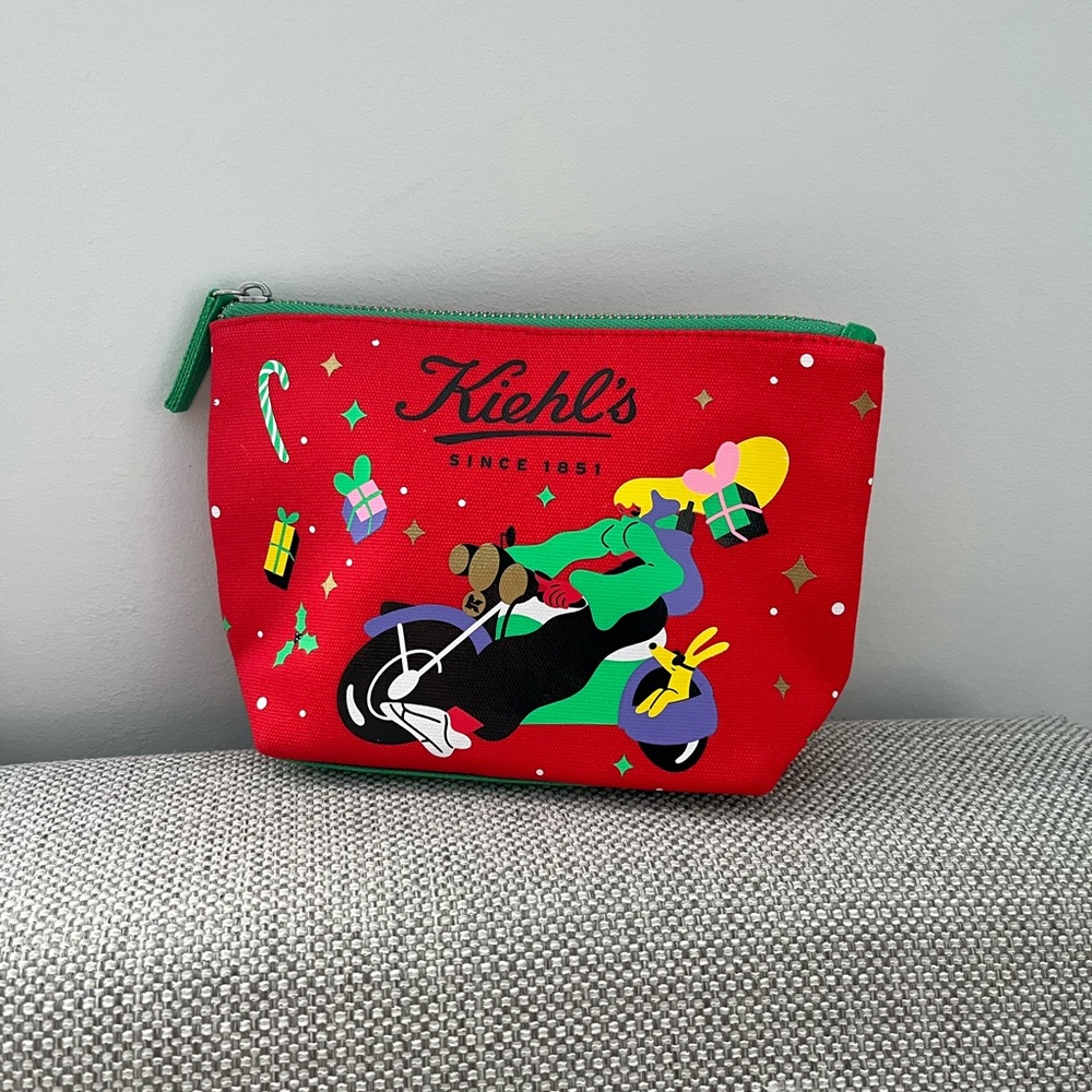 Kiehl's Cosmetic Pouch